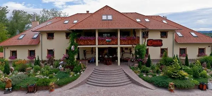 Camelot Club Hotel